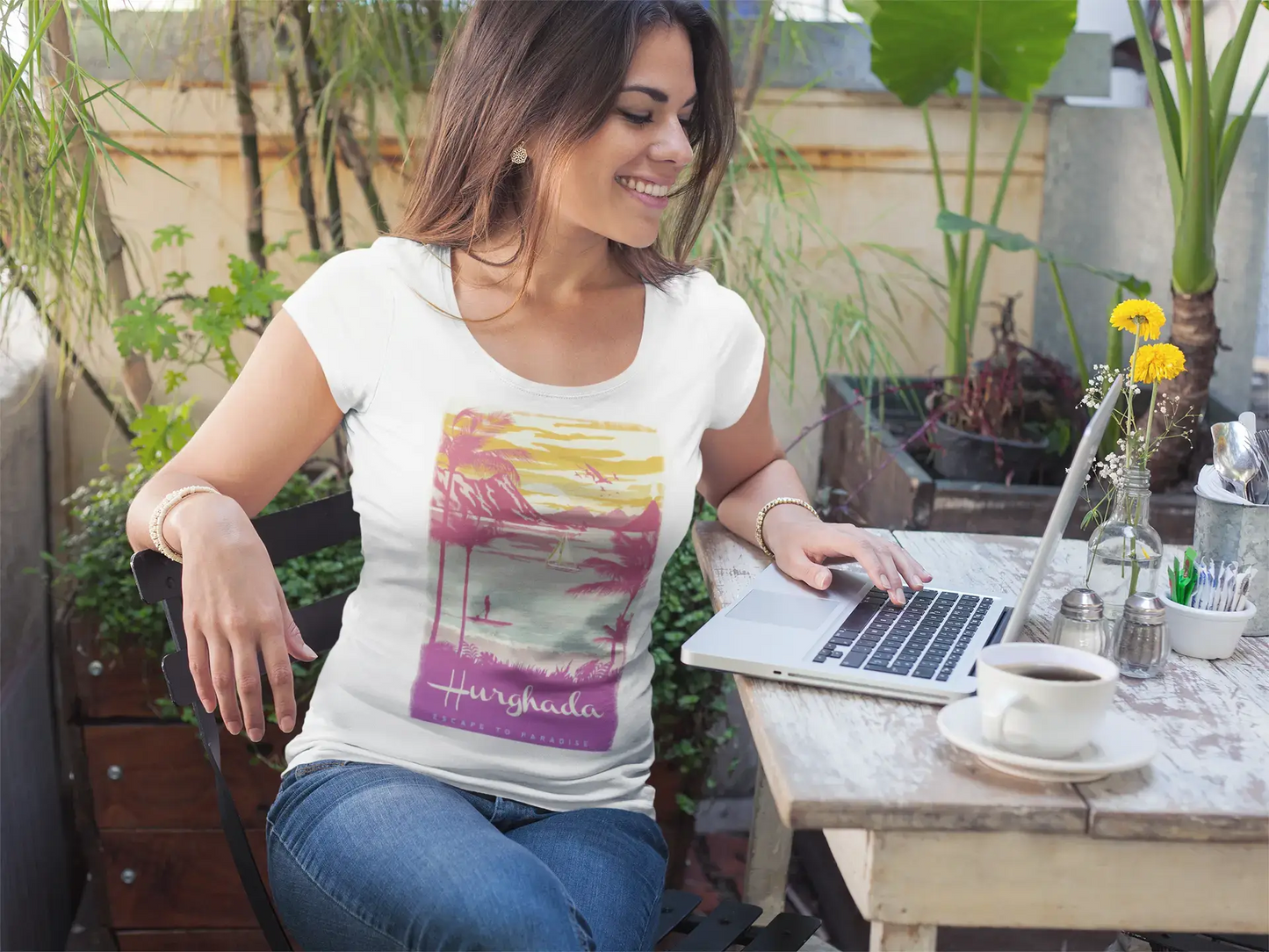 Hurghada, Escape to Paradise, Tshirt Femme, t Shirt été Femme, Plage Tshirt