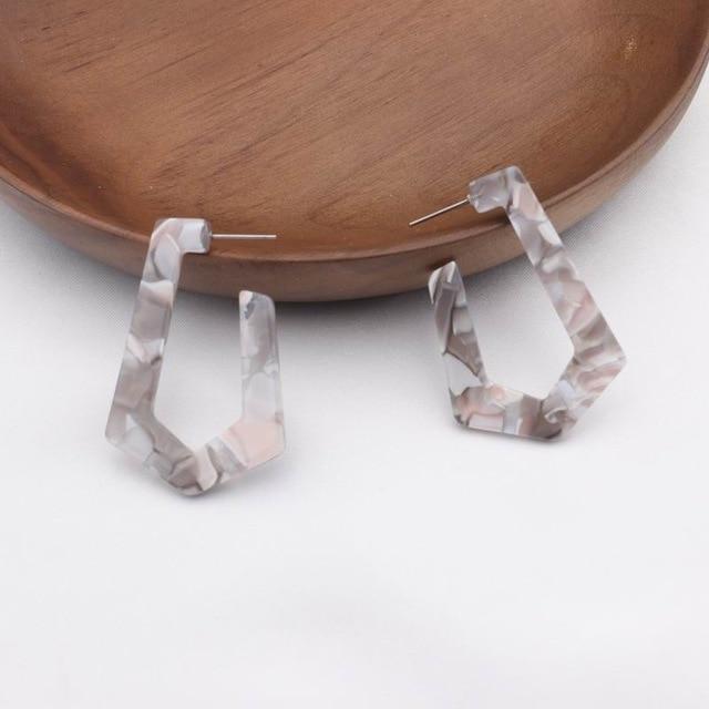 MENGJIQIAO 2019 New Irregular Geometric Round Grey Acrylic Statement Long Drop Earrings Acetic Acid Resin Earrings for Women